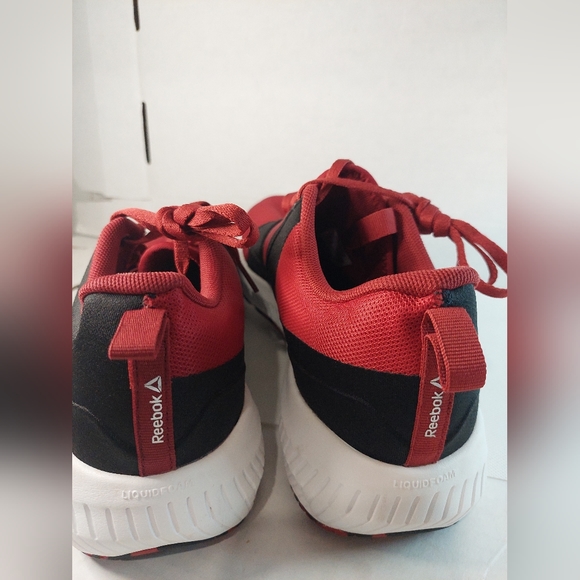 Reebok Men's Hydrorush Liquid Foam Sole Red, Black & White 11.5 CN 4028 Shoes - Picture 5 of 12